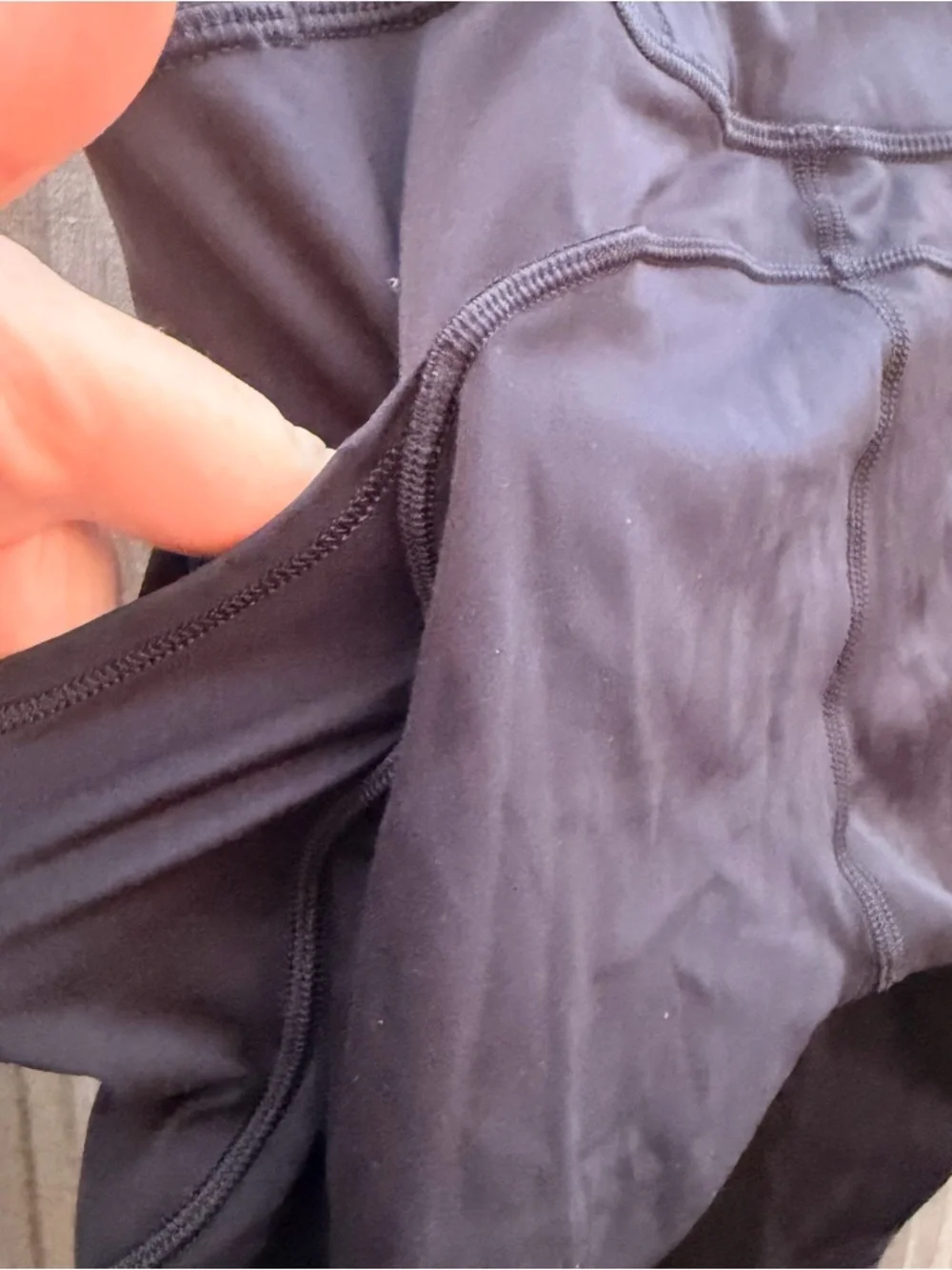 lululemon athletica 100% pure